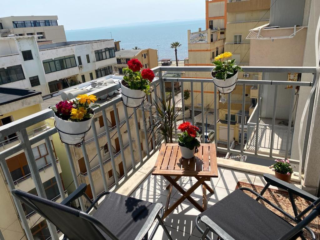 Gold Key Apartments, Durres Beach Zewnętrze zdjęcie
